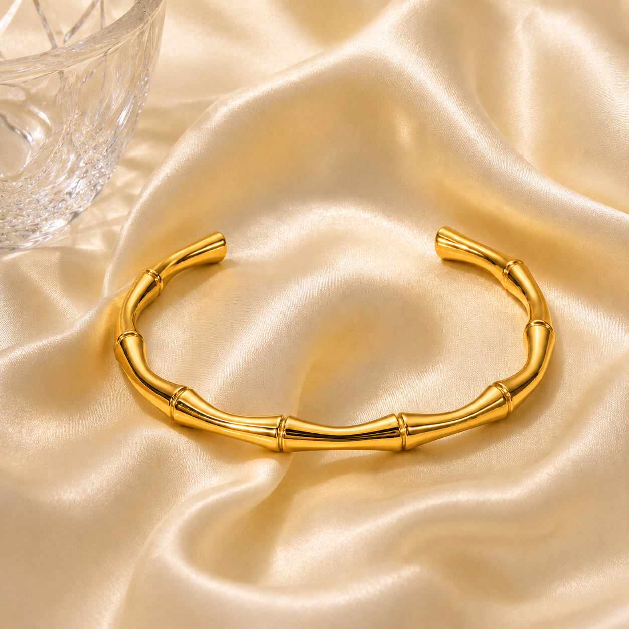 Whitehaven Cuff