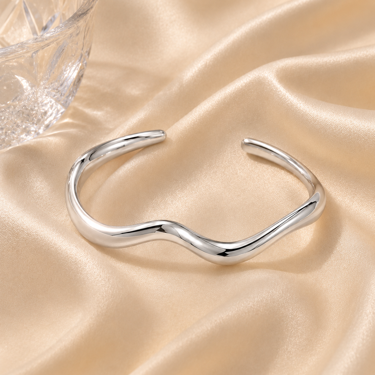 Esperance Cuff