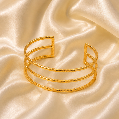 Peregian Cuff