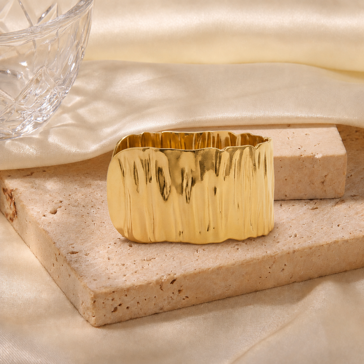 Tallows Cuff