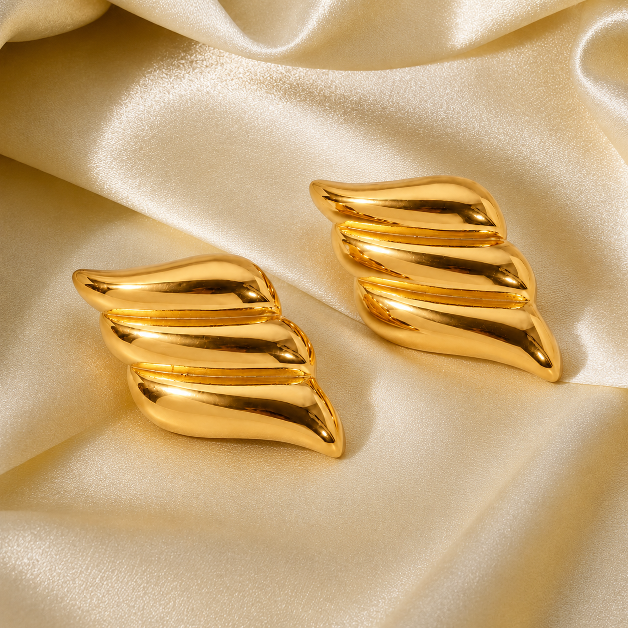 Airlie Earrings